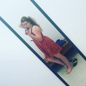 Meet your Posher, Alyssa